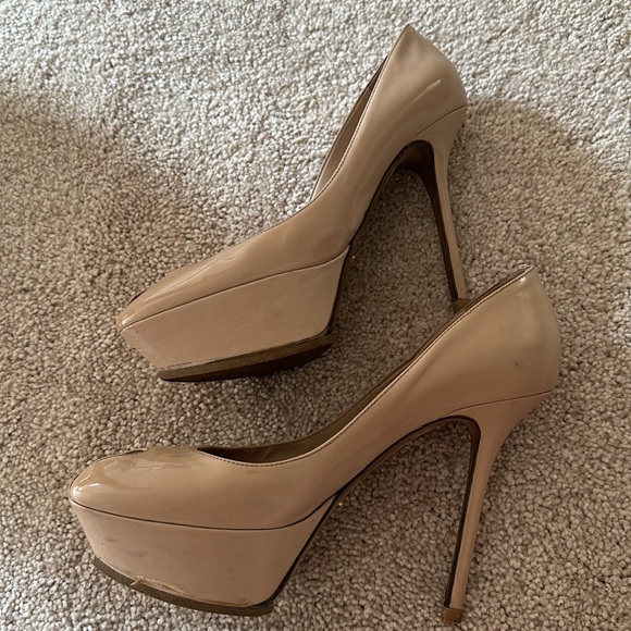 Sergio Rossi heels in size 38. Beige - Picture 6 of 8
